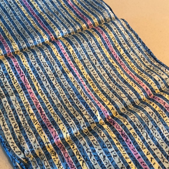 100%Silk Scarves- 2-Pack - Picture 7 of 11